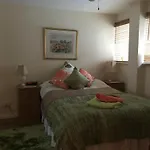 City Centre Executive Apartment - Private Parking, Gym & Sauna