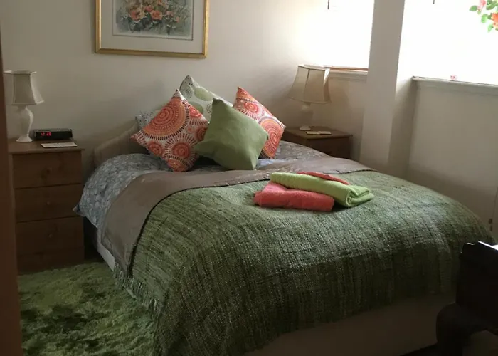 City Centre Executive Apartment - Private Parking, Gym & Sauna