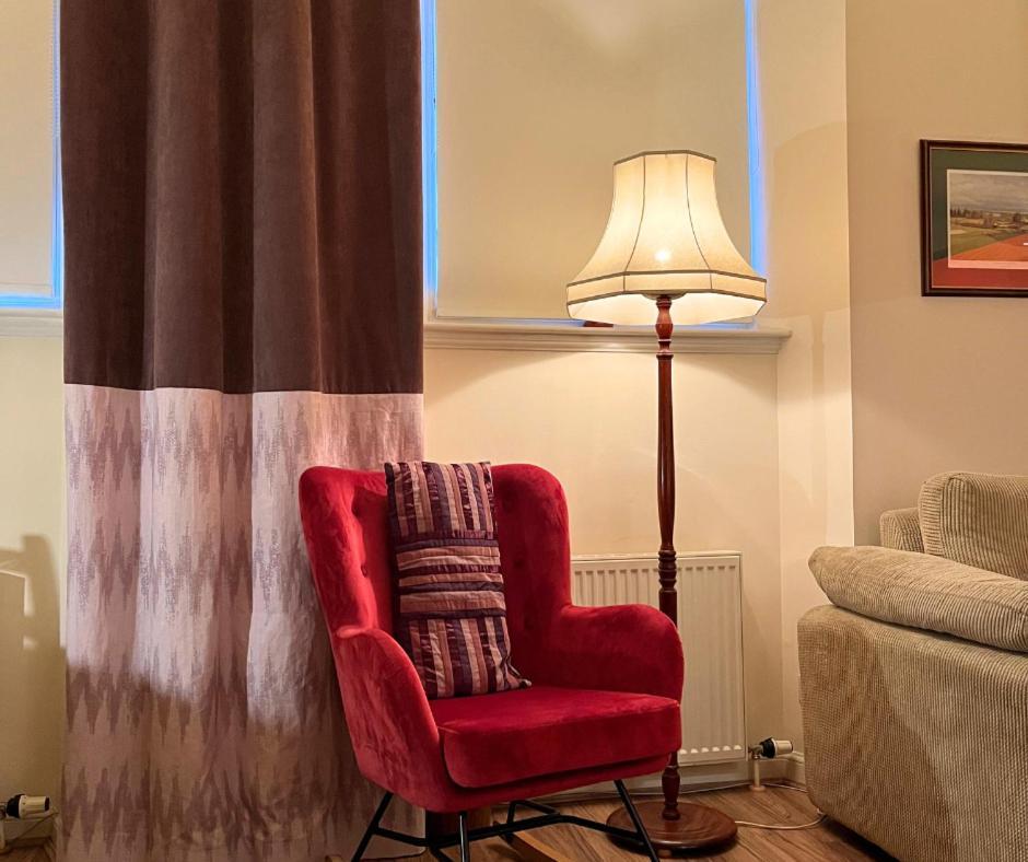Centre Executive - Private Parking, Gym & Sauna *