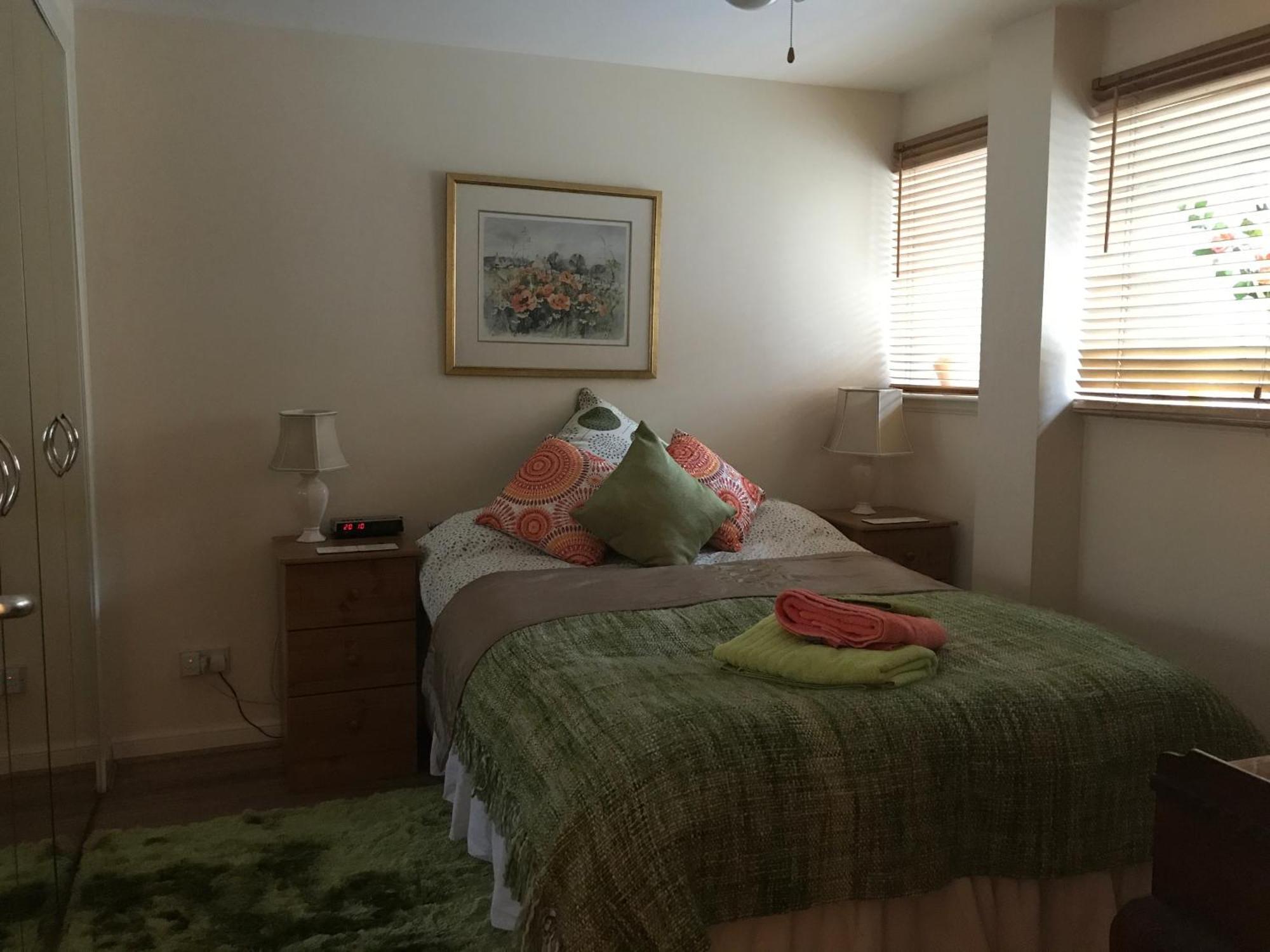 Centre Executive - Private Parking, Gym & Sauna *