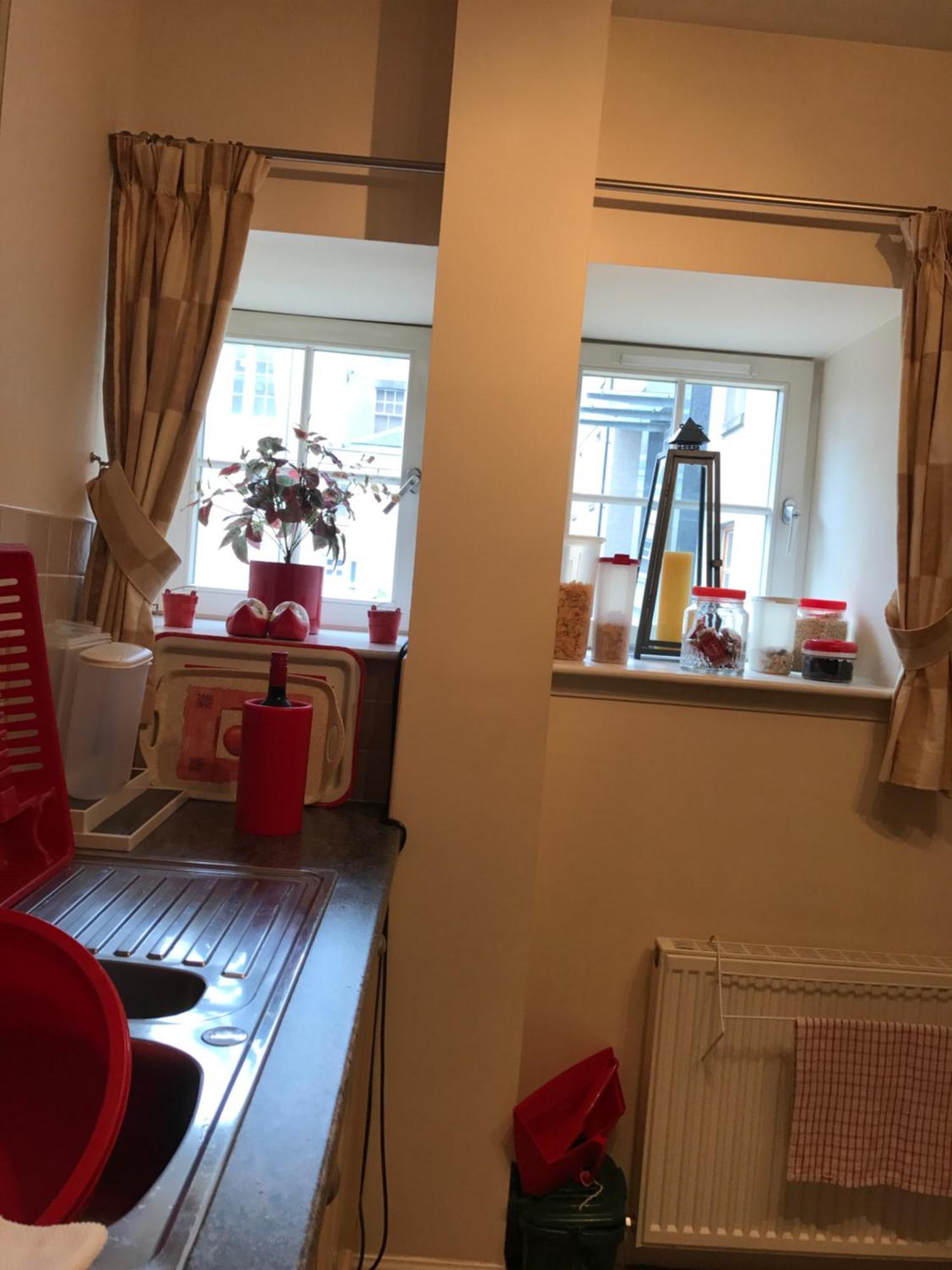 Apartment Centre Executive - Private Parking, Gym & Sauna