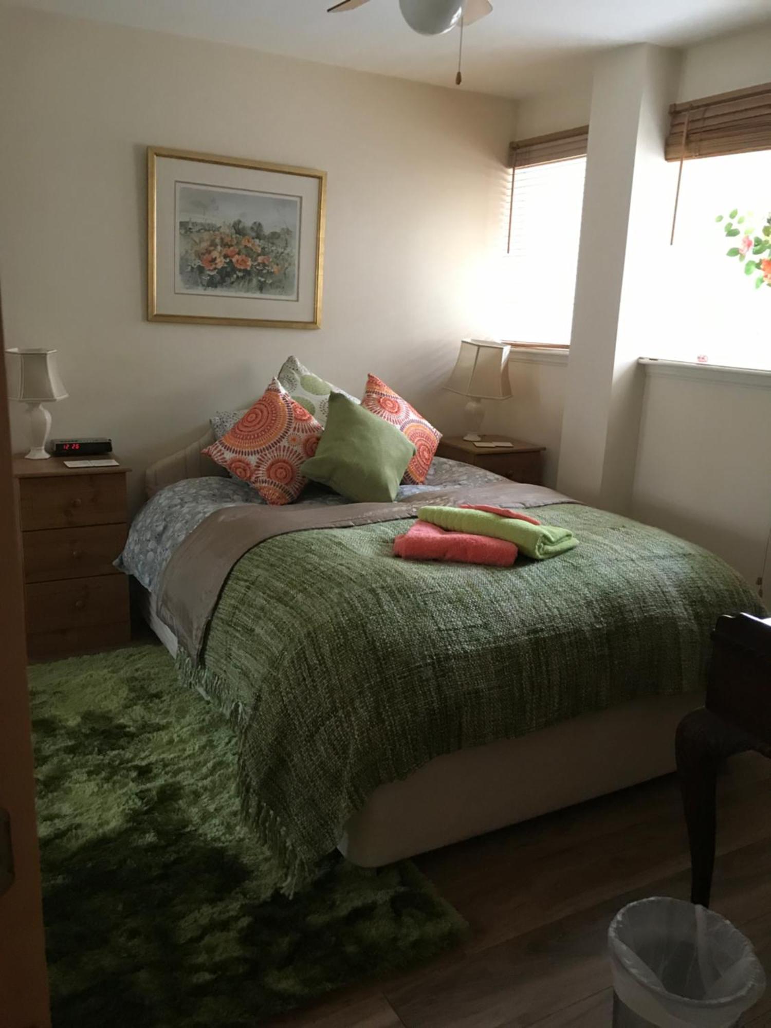 Apartment Centre Executive - Private Parking, Gym & Sauna *